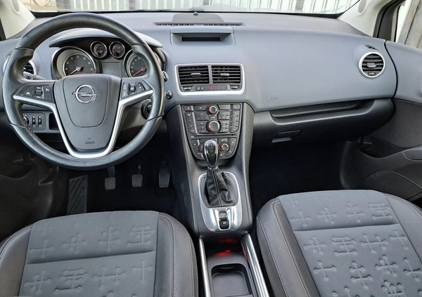 Opel Meriva cena 24800 przebieg: 173500, rok produkcji 2011 z Jarocin małe 232